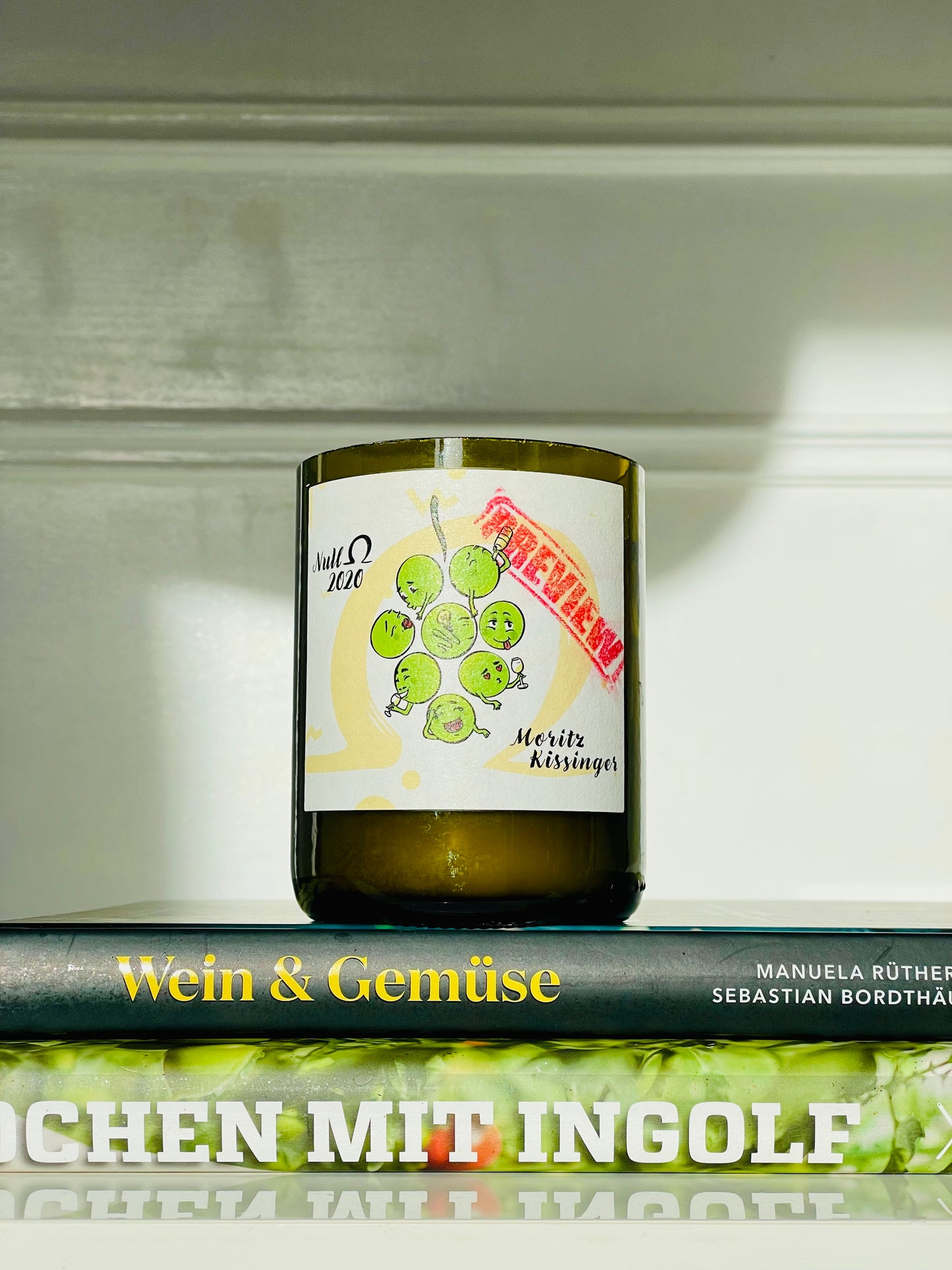 Kerze Moritz Kissinger Null Ohm 2020 Preview Flaschenkerze