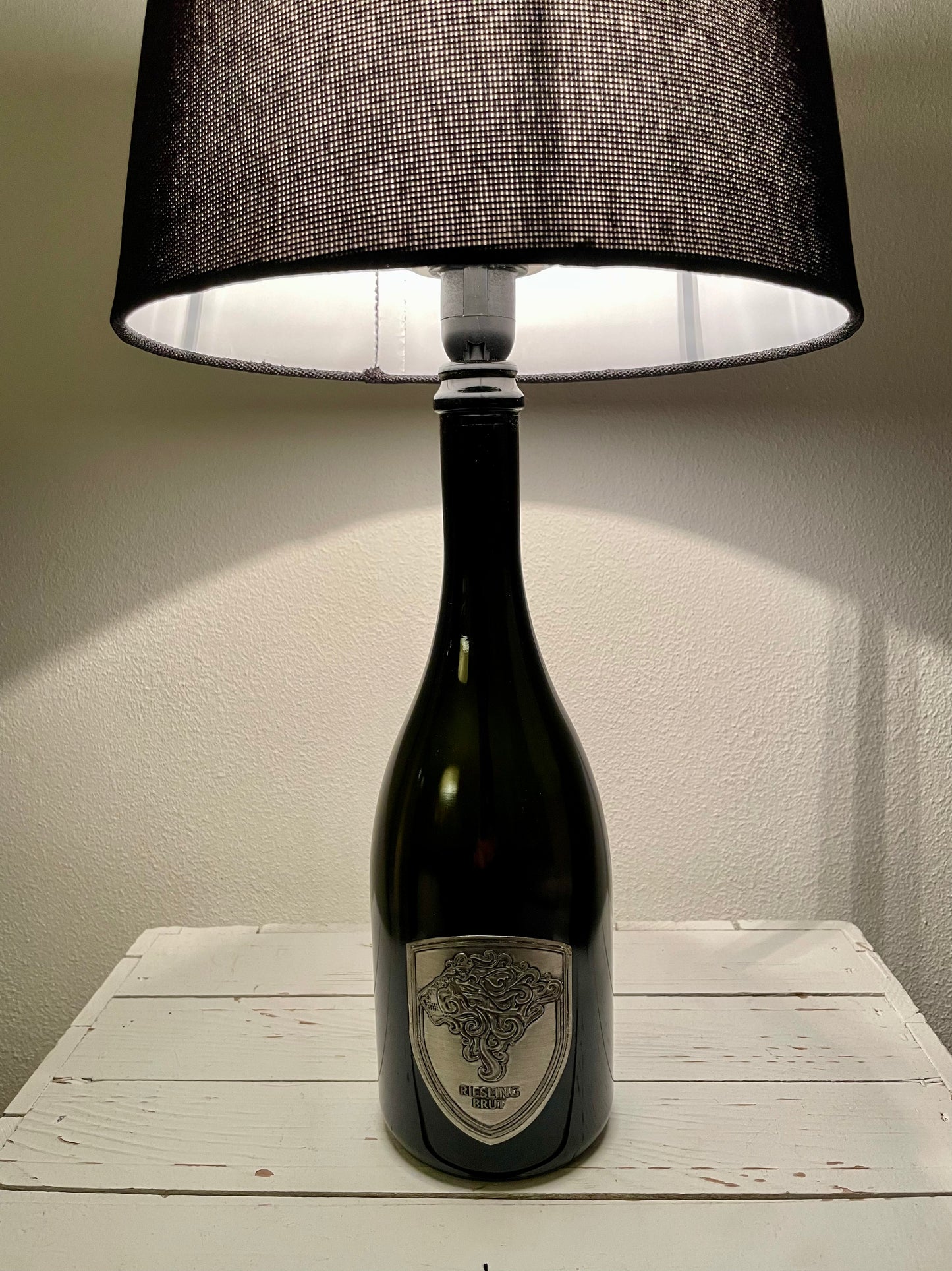 Flaschenlampe Weingut am Nil Riesling Sekt Brut Tischlampe